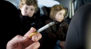 MORENA propone multar a quienes fumen en sus vehículos