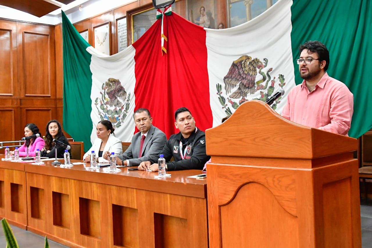 Se reconoce las selecciones de futbol bandera