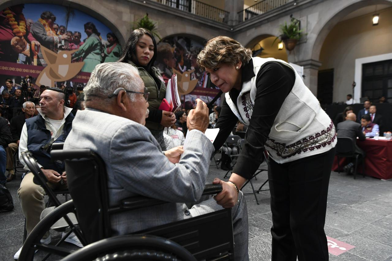 Arranca Gobernadora Delfina Gómez Audiencias Ciudadanas; “las puertas de Palacio de Gobierno están abiertas”