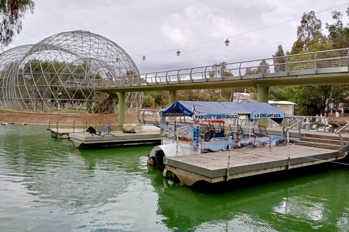 Comienzan trabajos de mantenimiento en el Parque La Encantada de Zacatecas para las fiestas navideñas