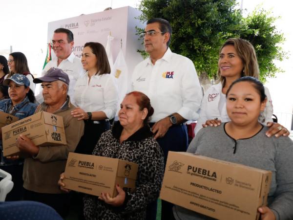 Con “Jornada DIFerente”, Gobierno Estatal Acerca Servicios a la Sociedad de Manera Integral