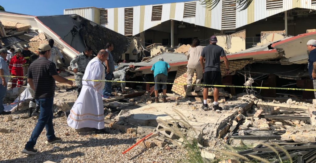 Lamenta AMLO la muerte de 10 personas tras el colapso de una iglesia en Tamaulipas y llama a atender las causas de la migración