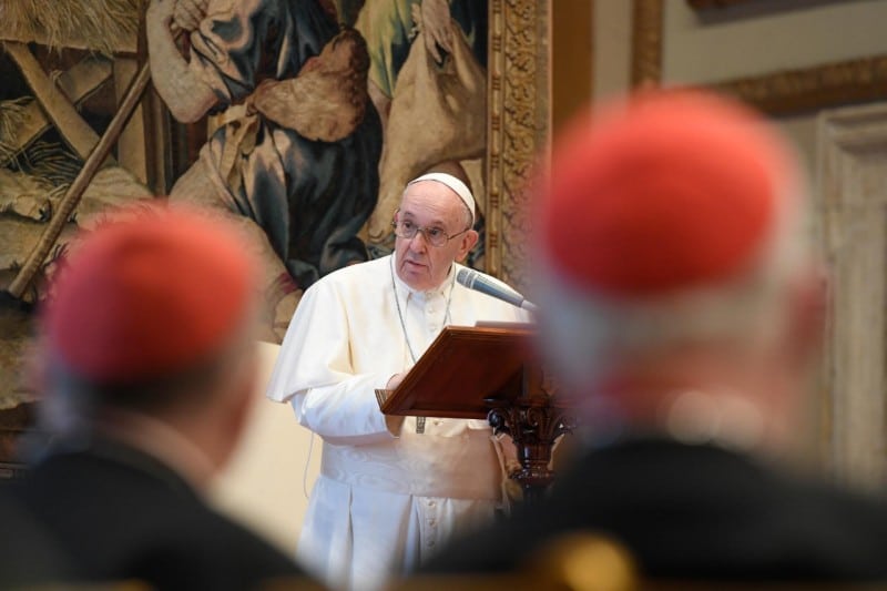 El Papa Francisco advierte sobre el chismorreo y las ideologías en la primera sesión del Sínodo