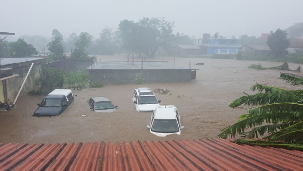 Impacto de ‘Max’ en Guerrero: Inundaciones y declaraciones fuera de lugar