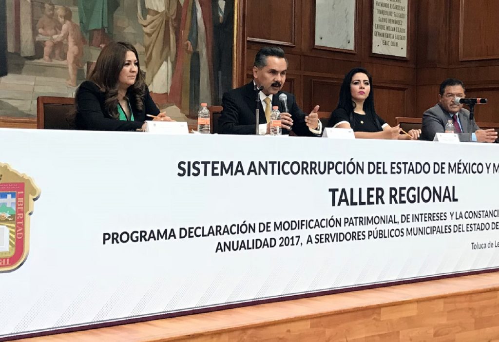 IMPARTE SECRETARÍA DE LA CONTRALORÍA CONFERENCIAS Y TALLERES A SERVIDORES PÚBLICOS MUNICIPALES