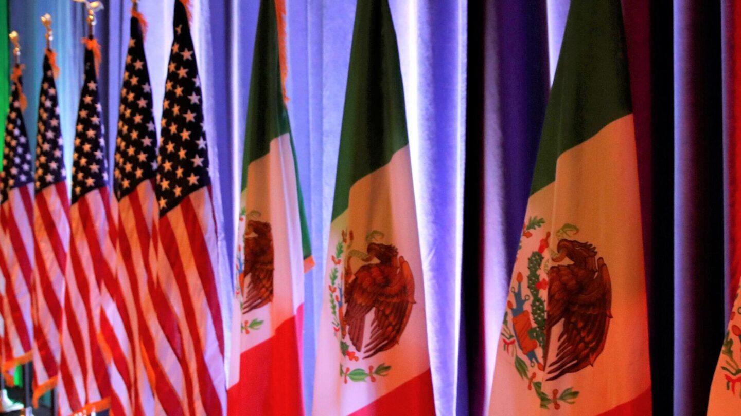 La cooperación sin precedentes entre Estados Unidos y México en la crisis migratoria y del fentanilo |