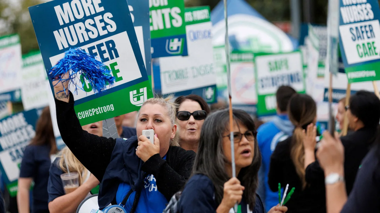 La histórica huelga de trabajadores de la salud en Estados Unidos: ¿un punto de inflexión en el sistema de atención médica?