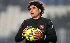 Memo Ochoa, preferido en Italia por encima del mejor portero de la Serie A