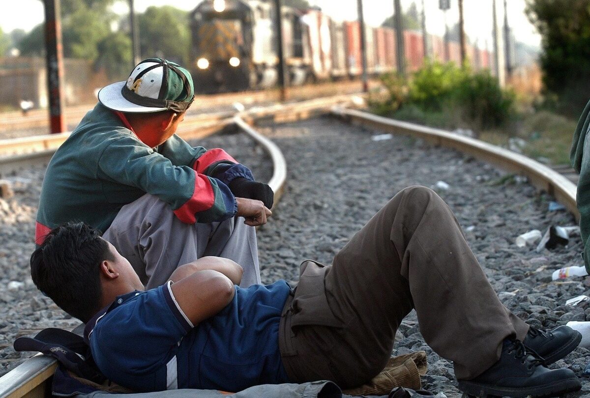 México enfrenta una crisis migratoria más de 27 mil migrantes interceptados en trenes en menos de un mes |