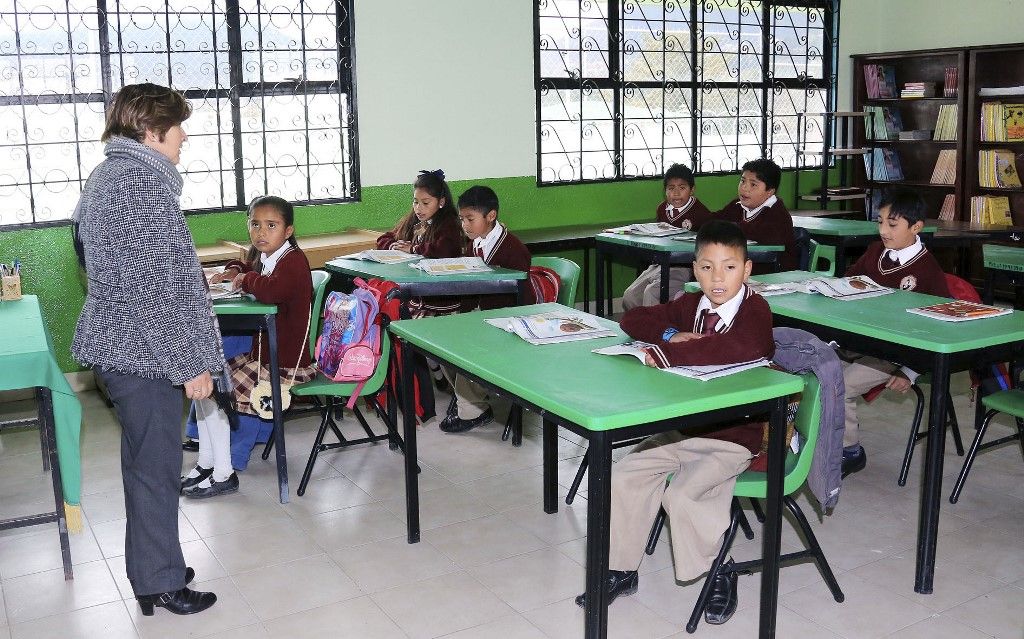 OFRECEN CURSOS Y DIPLOMADOS DE FORMACIÓN CONTINUA PARA DOCENTES DE EDUCACIÓN BÁSICA