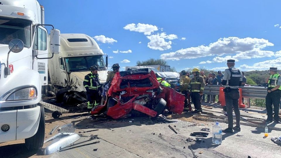 Percance sobre la México- Querétaro, ocasionado por el exceso de velocidad