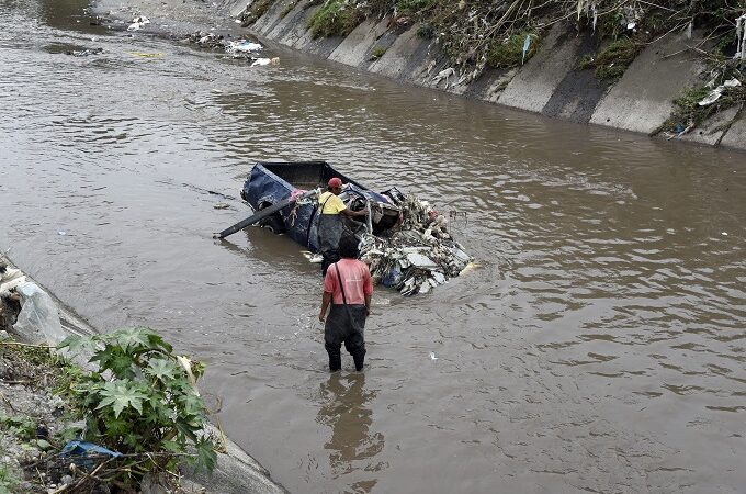 RECIBEN MUNICIPIOS Y ORGANISMOS OPERADORES EL ATLAS DE INUNDACIONES EDICIÓN 2018