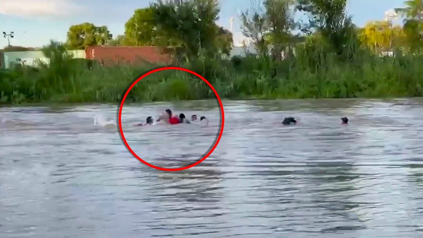 Rescate heroico Migrantes salvan a venezolano en peligro en el Río Bravo |
