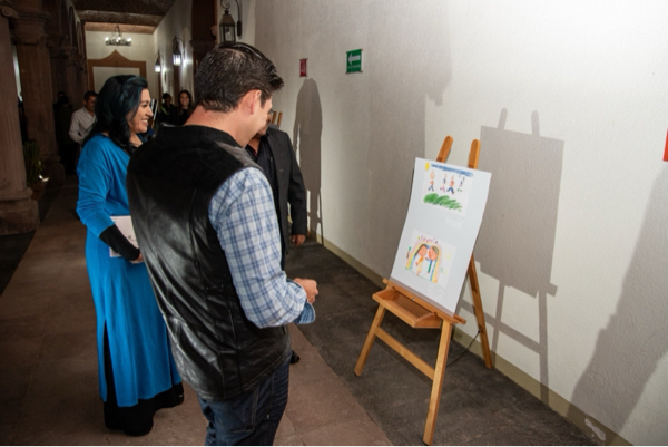Rodrigo Monsalvo lidera el Concurso Municipal de Dibujo ‘Comunidades por la Paz’: 30 finalistas expresan su propio concepto de la paz a través del arte