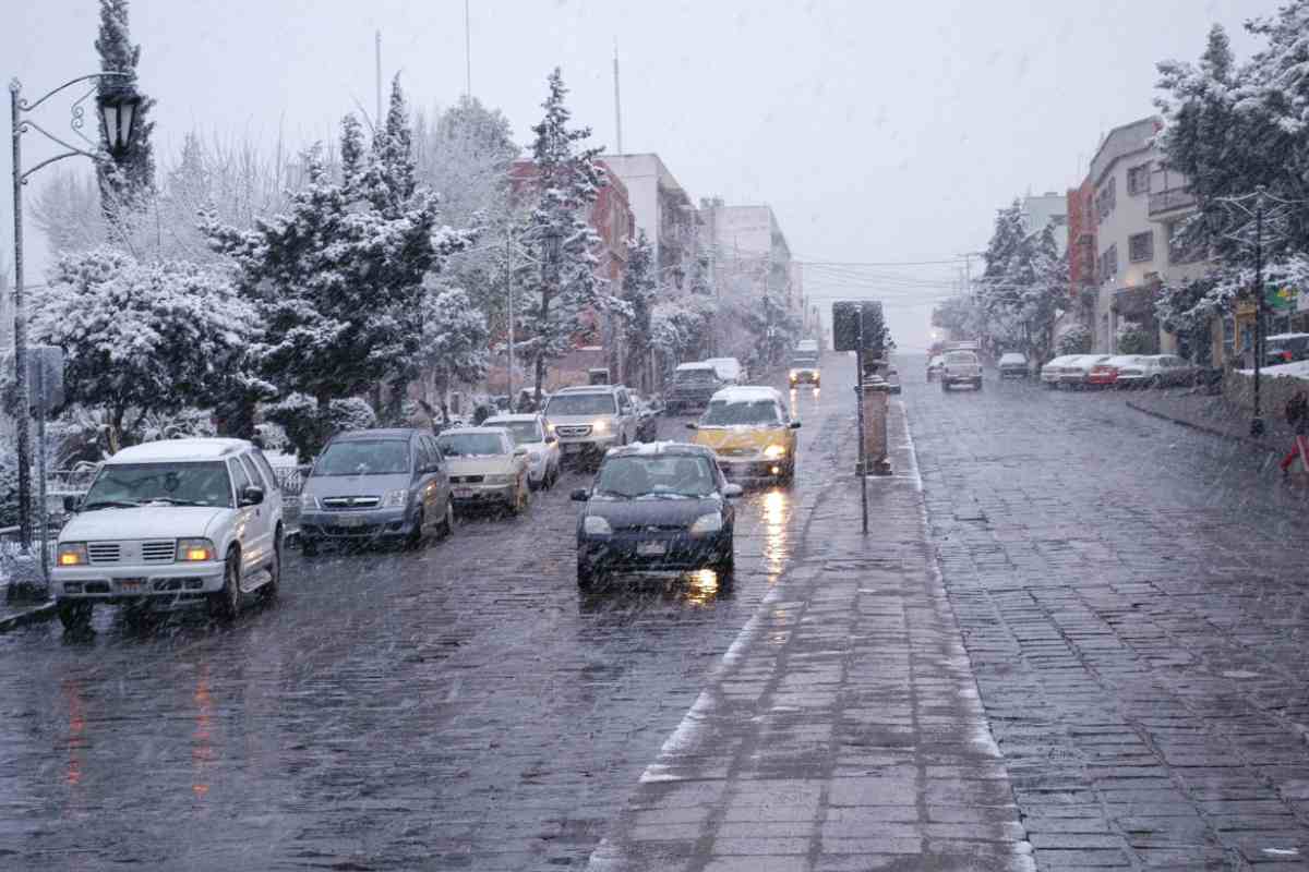 Se espera un día fresco y lluvioso en Zacatecas, mientras que en el resto de México se registrarán fuertes lluvias y descenso de temperatura.