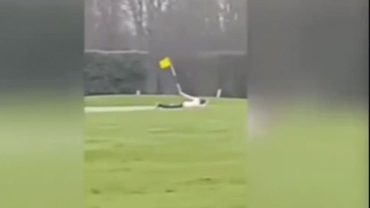 VIDEO: Hombre tiene sexo con el hoyo 9 de un campo de golf