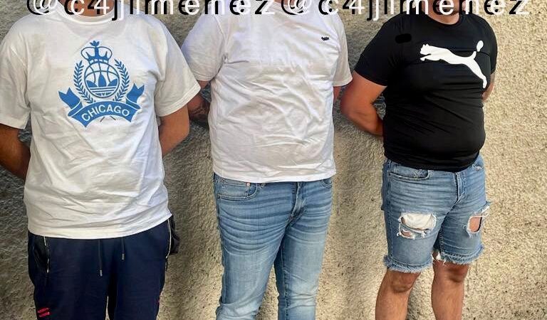 Arrestan a 3 sujetos que tenían a el cadáver de un bebe en un frasco y otros animales