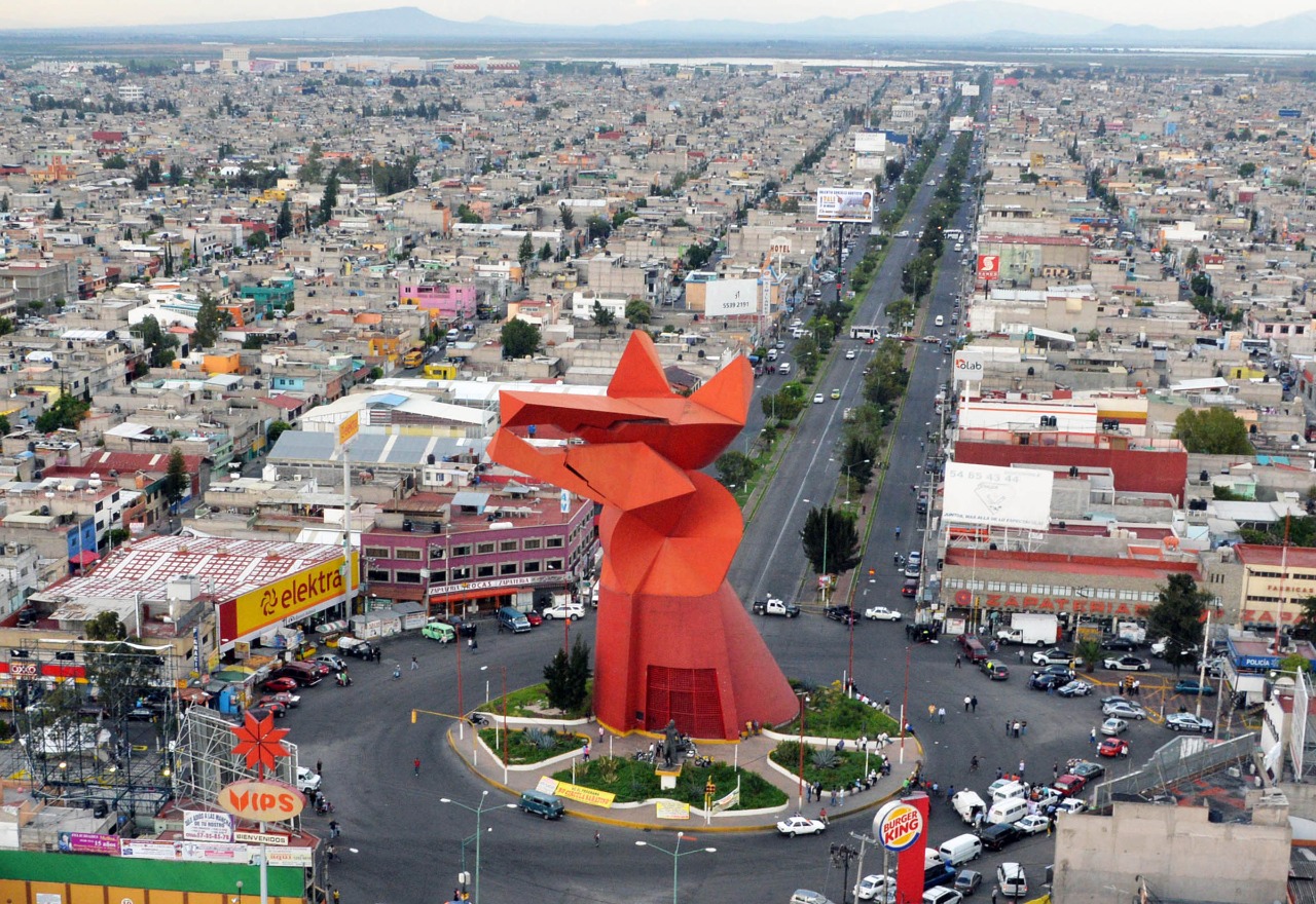 A tomar precauciones ante fuertes vientos que azotan en Nezahualcóyotl