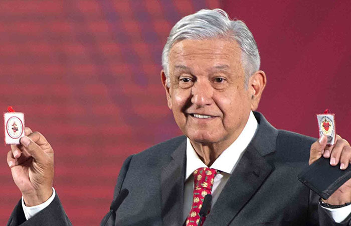 AMLO, contrario al cubrebocas, se suma a lista de líderes mundiales contagiados de COVID-19