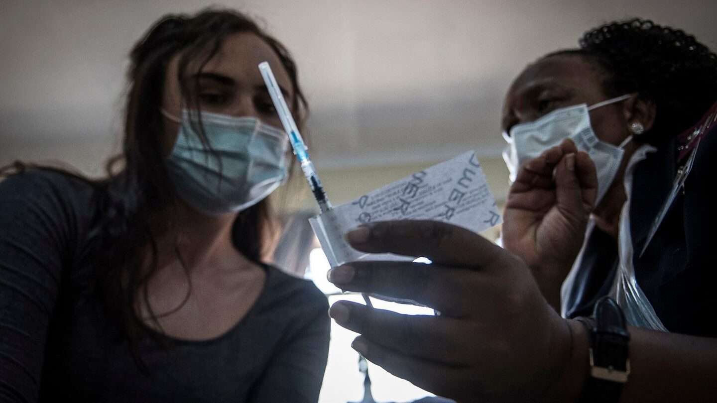 Aseguran que México no comprará vacunas contra el Covid de mala calidad |