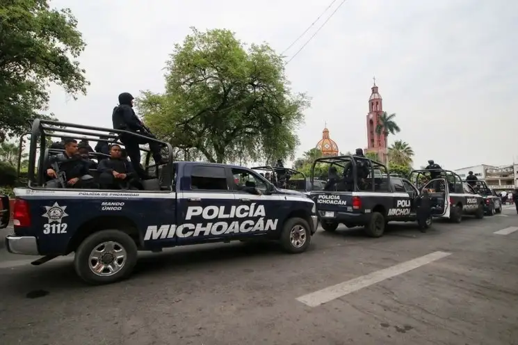 Asesinan a cuatro personas en Michoacán