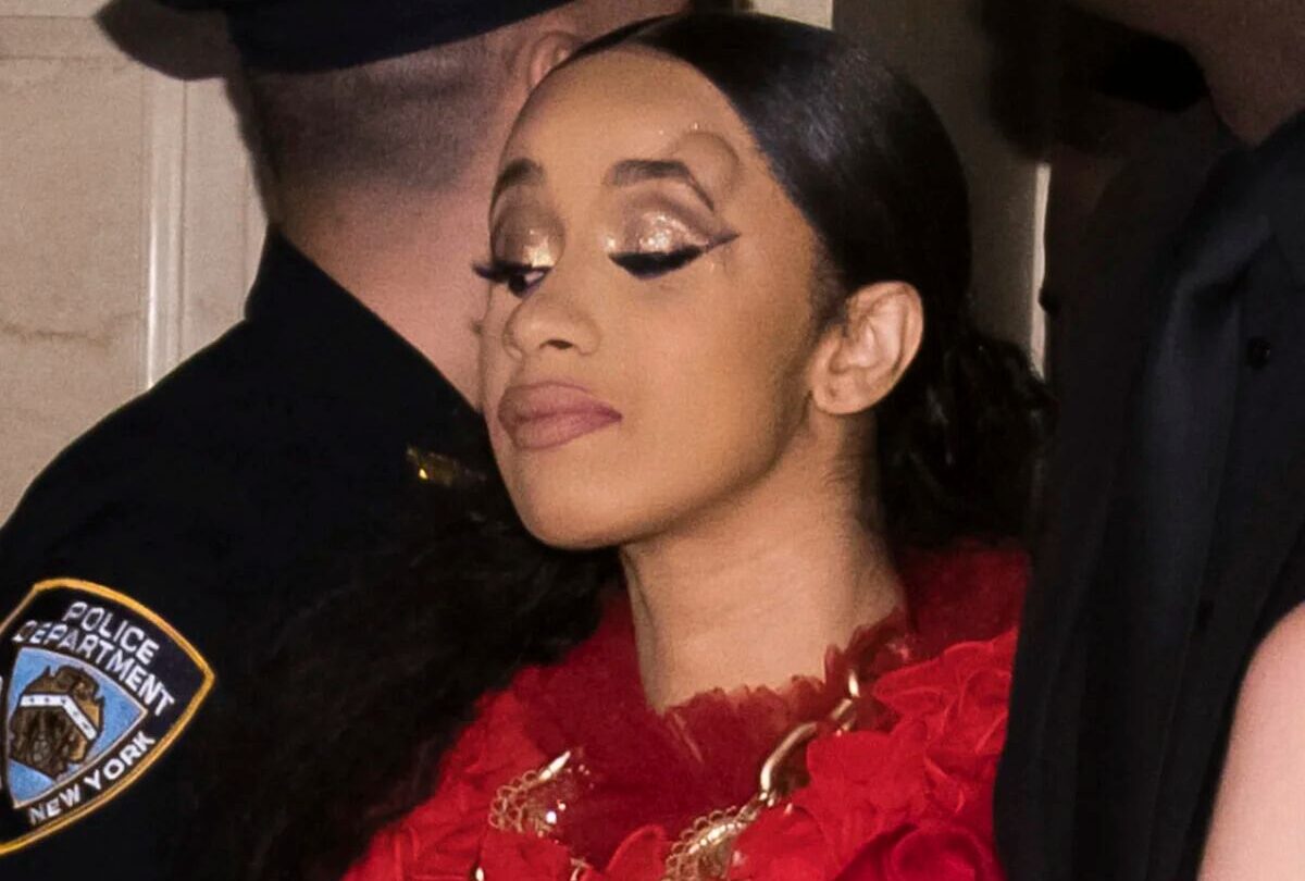 Así fue la violenta pelea de Cardi B y Nicki Minaj en la semana de la moda de Nueva York |