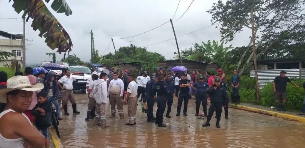 Avanza censo de personas afectadas por lluvias en Chiapas