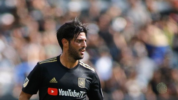 Carlos Vela podría unirse al Barcelona en el mercado invernal