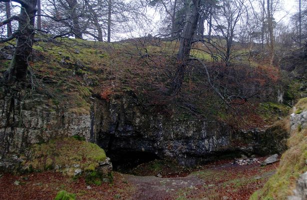 Condenan a experto en cuevas que abusó sexualmente de jóvenes en una caverna