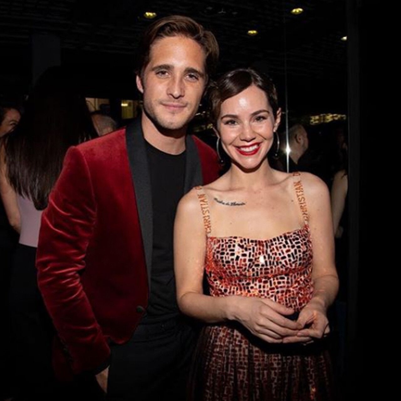 confirman-romance-entre-diego-boneta-y-camila-sodi
