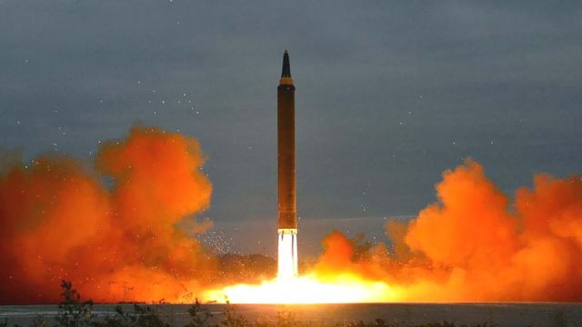 Corea del Norte se compromete a desmantelar instalaciones nucleares y de cohetes