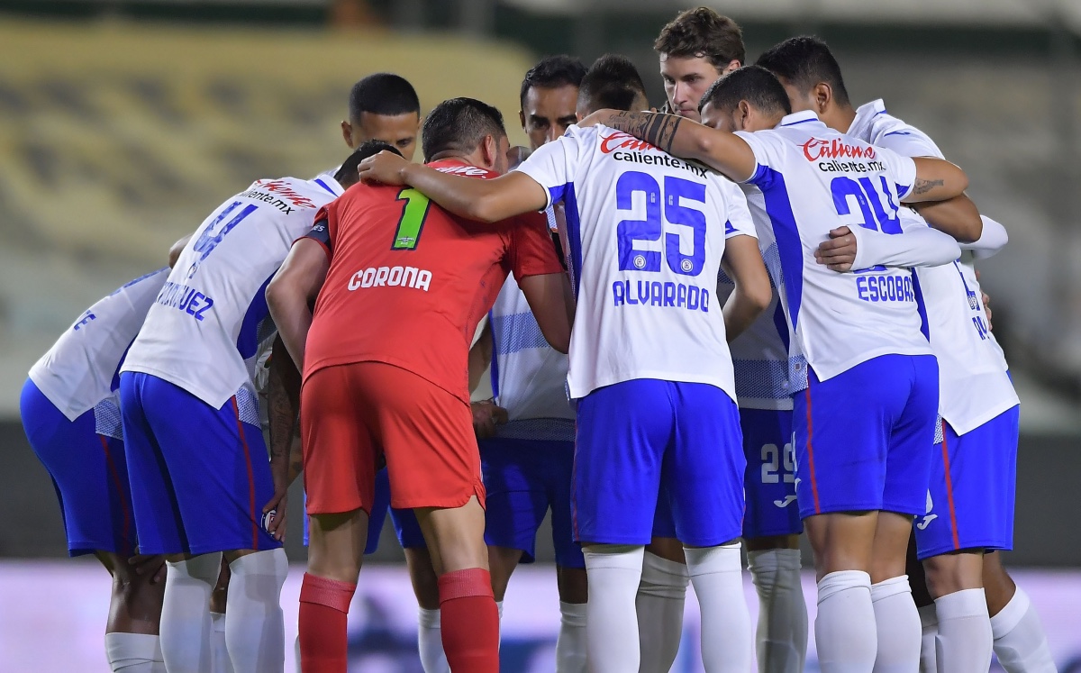 Cruz Azul imparable; mira el torneo desde la cima