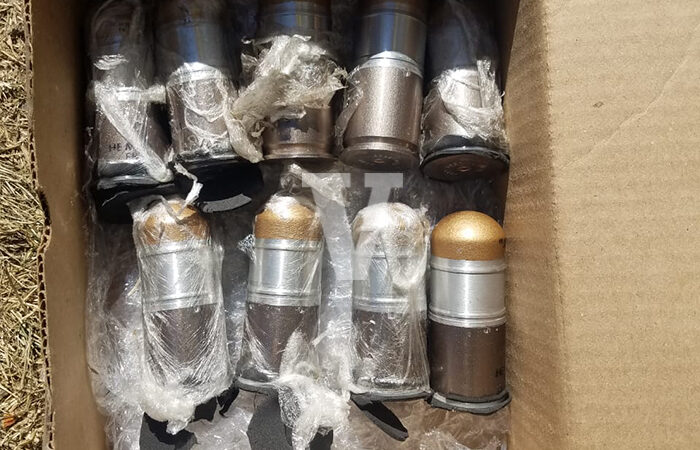 De Apatzingán para Culiacán: aseguran 9 granadas en empresa de paquetería de Morelia