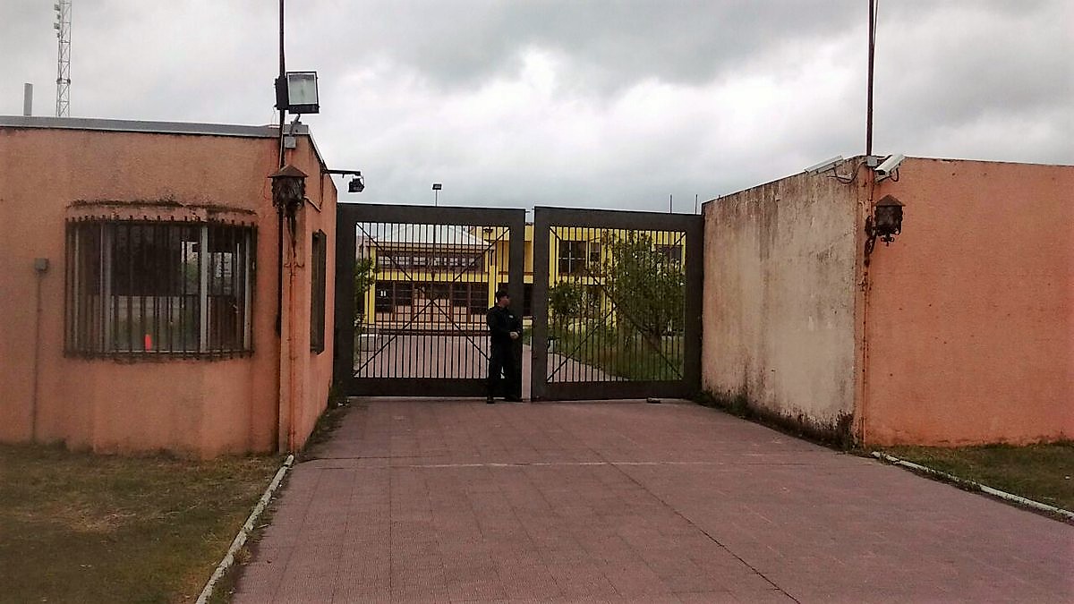 Defensoría Penal envió perito social por menores que consumieron vidrio molido en centro del Sename en Coronel