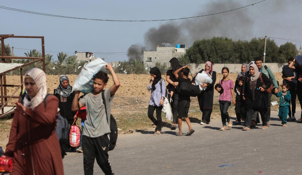 Desplazamiento masivo de palestinos en Gaza: La trágica consecuencia de los ataques israelíes