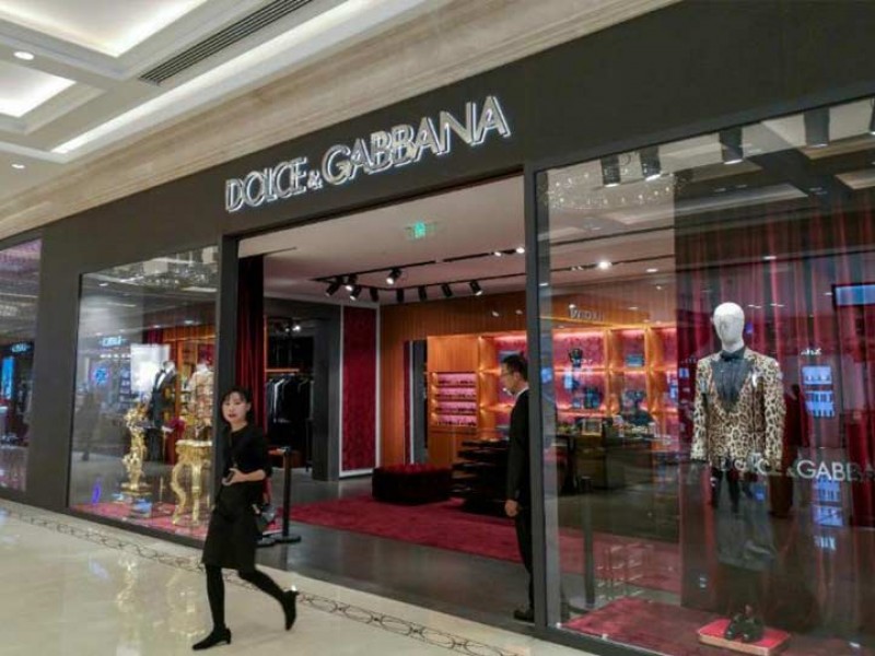 Dolce & Gabbana ofende a China en redes; culpa a hackers