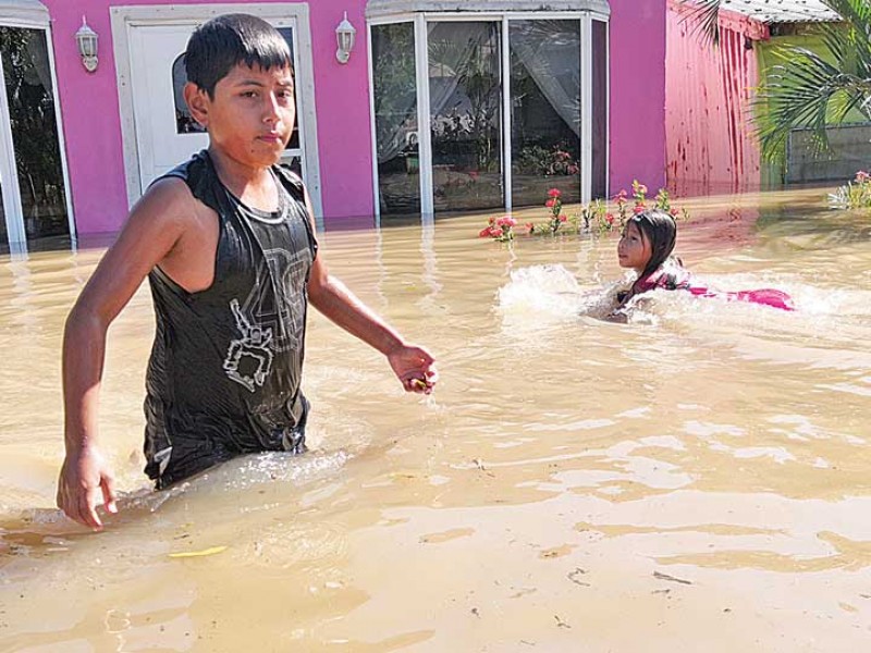 En Nayarit, 150 mil damnificados tras fuertes lluvias