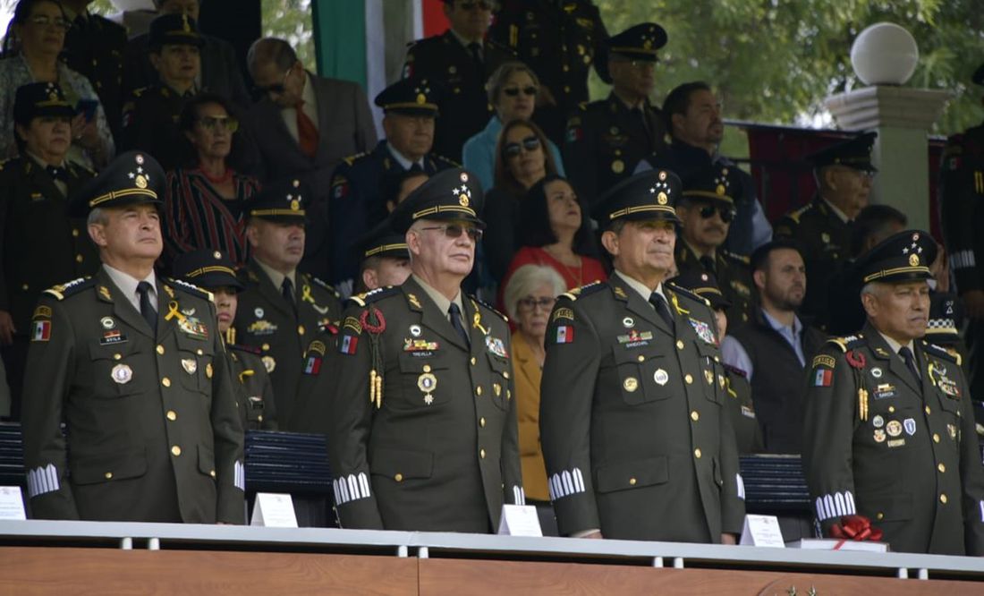 En pleno semáforo rojo la Sedena realiza ceremonia en Ecatepec con una centena de asistentes