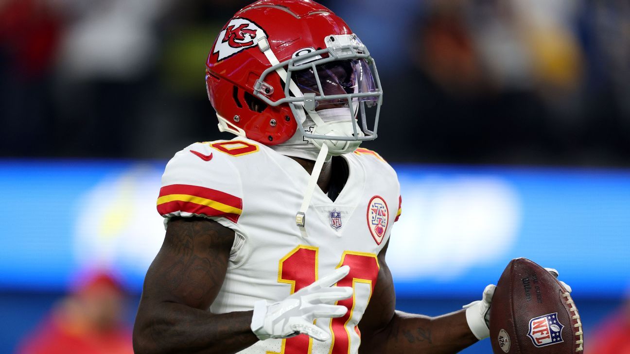 Expuestos a COVID-19 dos jugadores de los Kansas City Chiefs