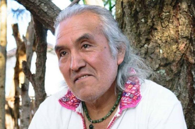 Fallece el poeta maya Humberto Ak'Abal tras operación intestinal