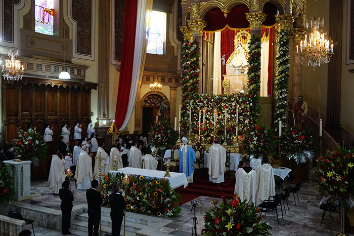 Festejos a la Virgen de la Salud de Pátzcuaro se realizarán, pero con restricciones