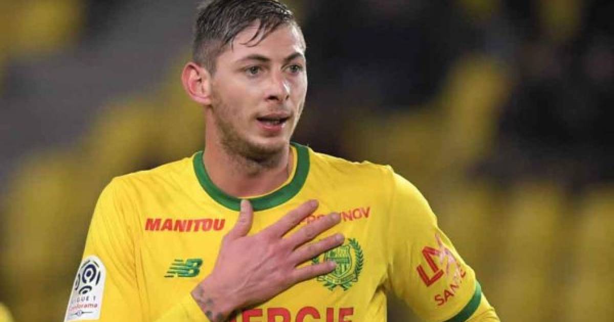 Futbolista Emiliano Sala murió por “lesiones en la cabeza y en el tronco”