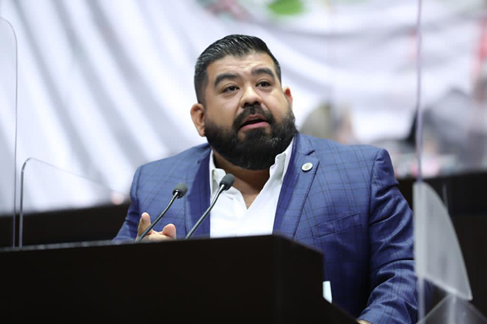 Hay progresos graduales en México, defiende el diputado Francisco Huacus; inseguridad, la herencia