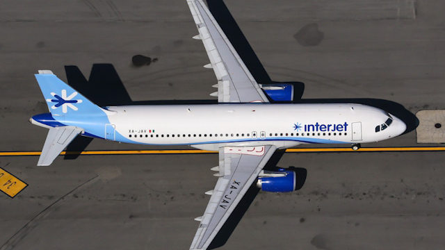 Interjet vuelve a cancelar todos sus vuelos por falta de combustible