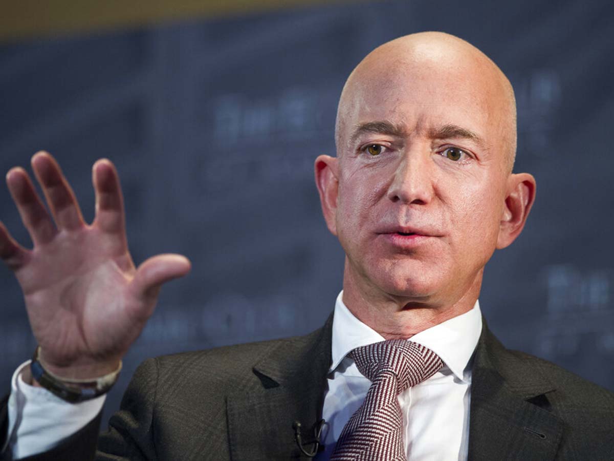 Jeff Bezos revela intento de extorsión por parte de revista