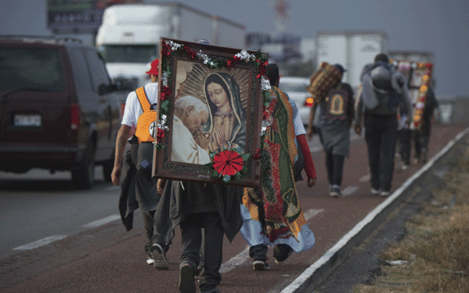 La pandemia priva a los mexicanos de su gran fiesta para la Virgen de Guadalupe