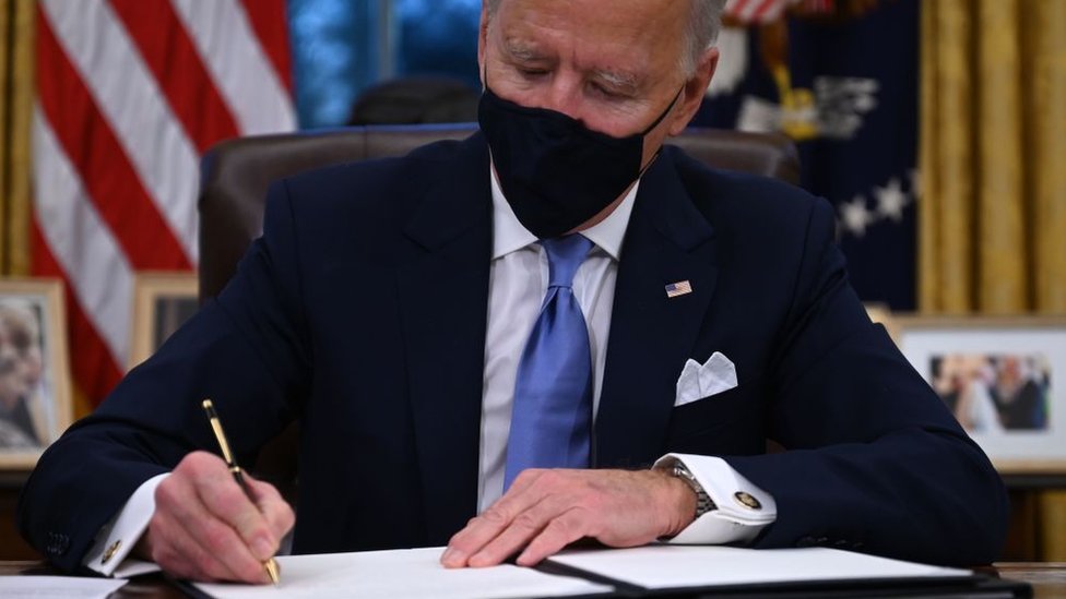 Las 3 formas en que Joe Biden planea acabar con Covid