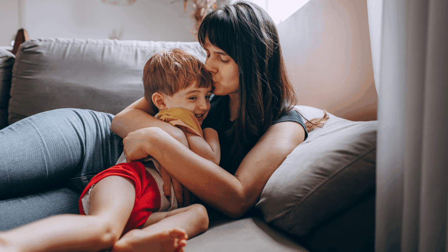 Madre sensible y conmovedora |