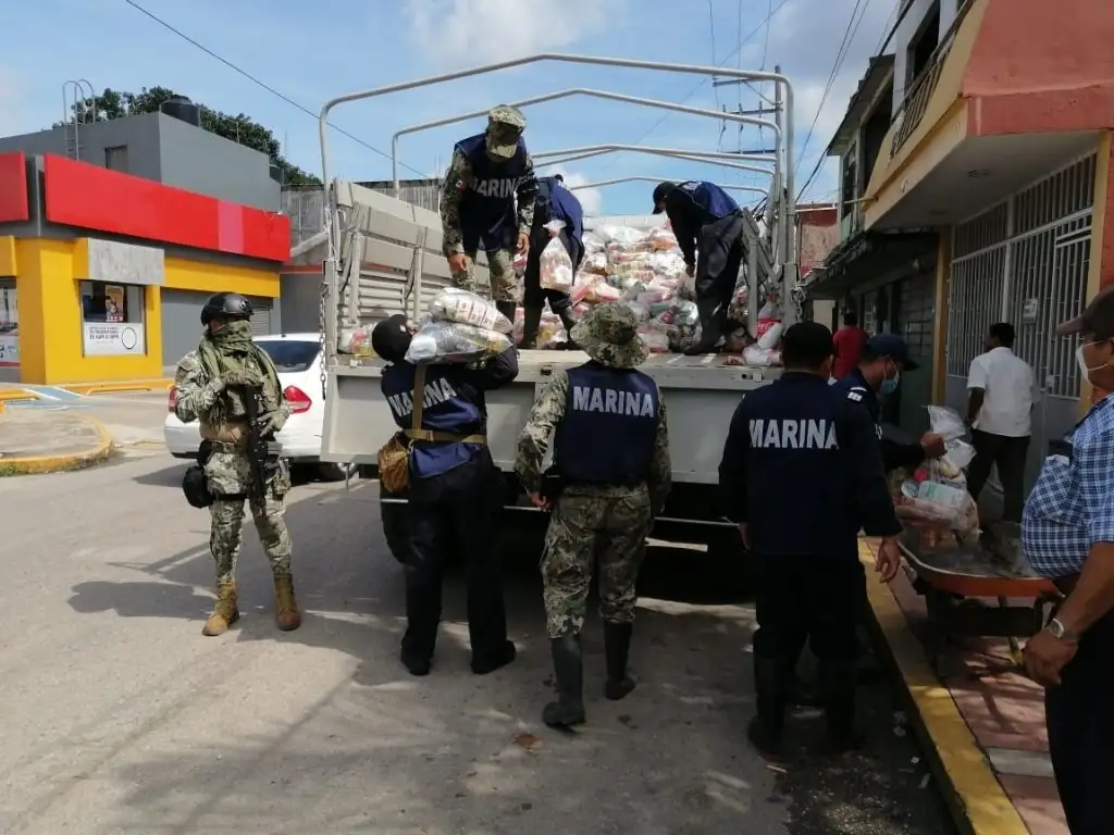 Mantiene Semar labores de apoyo a población en Chiapas y Tabasco