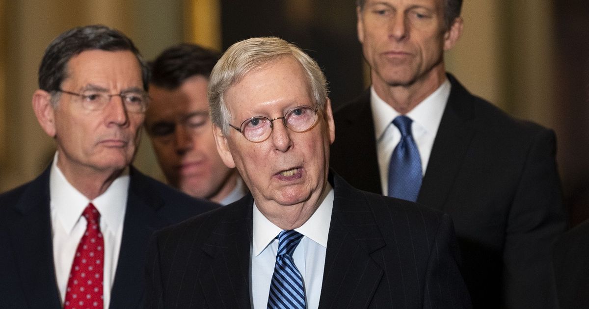 McConnell impide el juicio inmediato en el Senado del «impeachment»